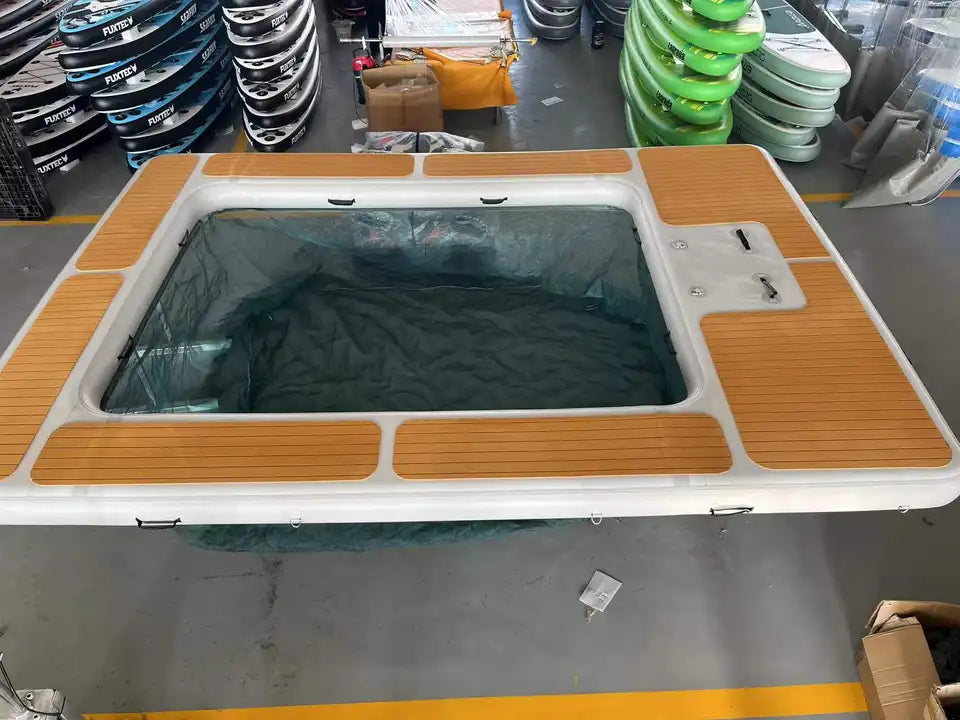 Inflatable Dock with Mesh Protected Pool