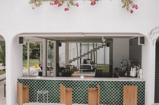 The Practical Guide to Setting Up a Stainless Steel Outdoor Kitchen - Sunzout Outdoor Spaces LLC