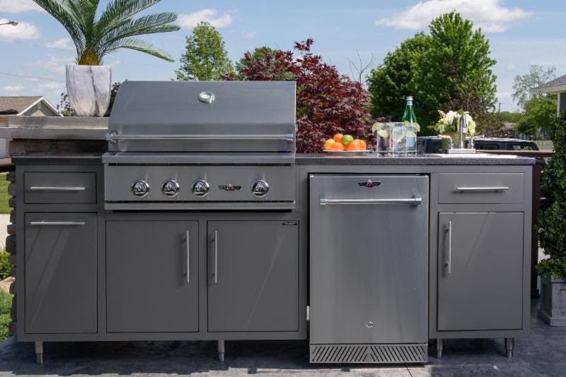 Challenger Designs Coastal Outdoor Kitchen with Delta Heat, Refrigerator - Sunzout Outdoor Spaces LLC