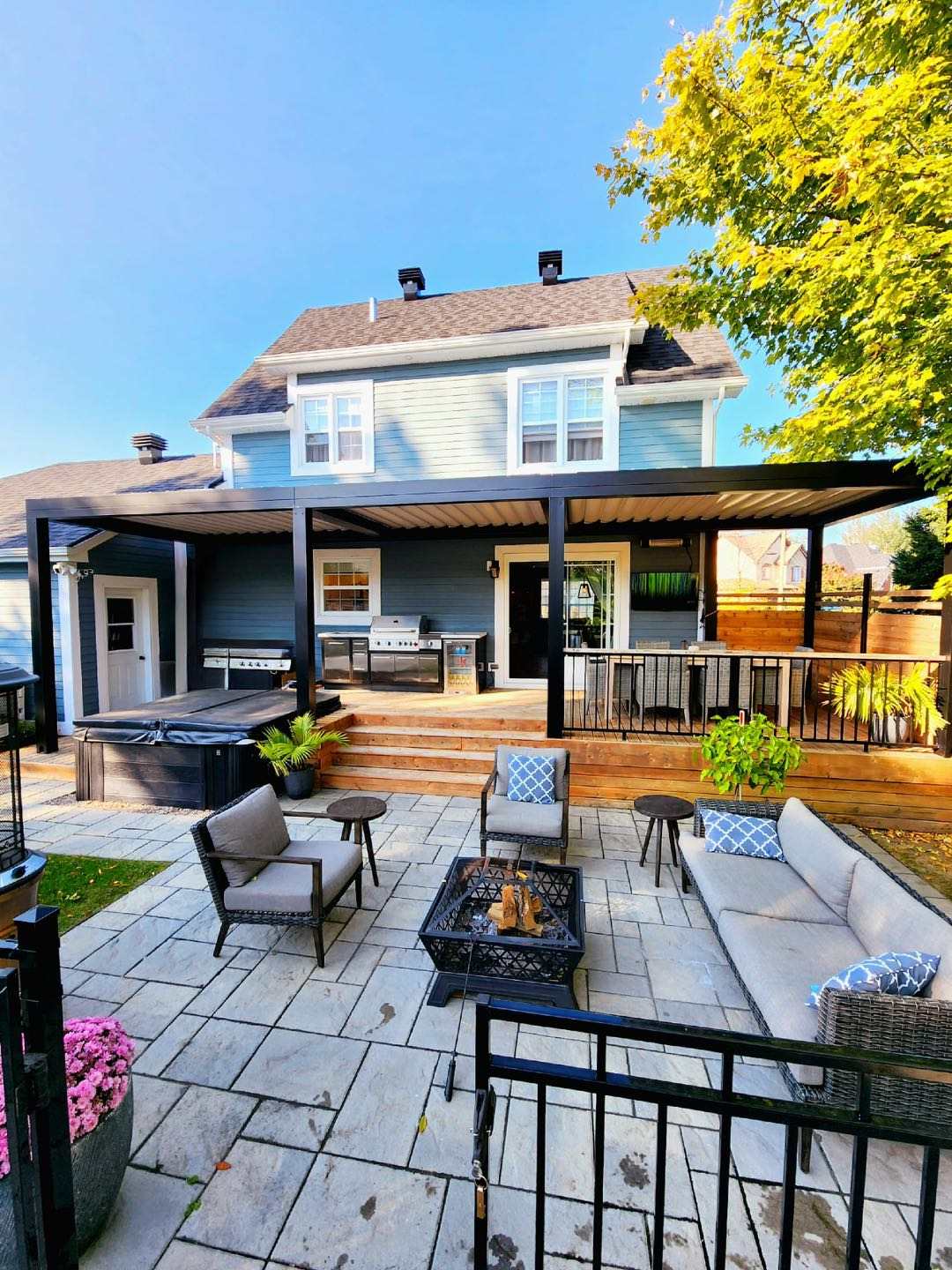 Standard Size Aluminum Pergola kit with Motorized Louvered Roof, 4 inc